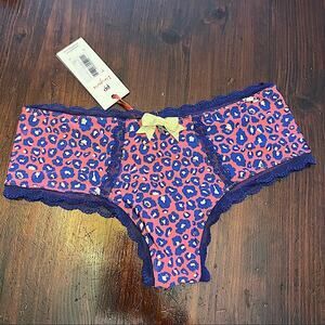 Pretty Polly NWT Shortini XS